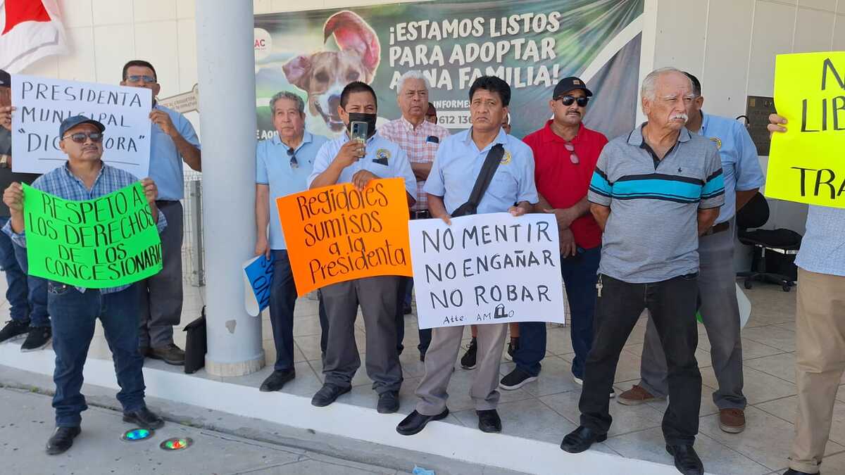 Transportistas en La Paz se movilizan contra fideicomiso de transporte | Margarita Rojas