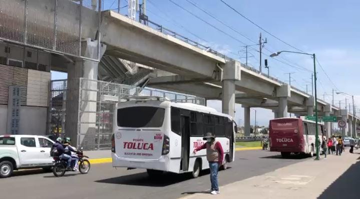Tren Interurbano México-Toluca. | (Mario C.)