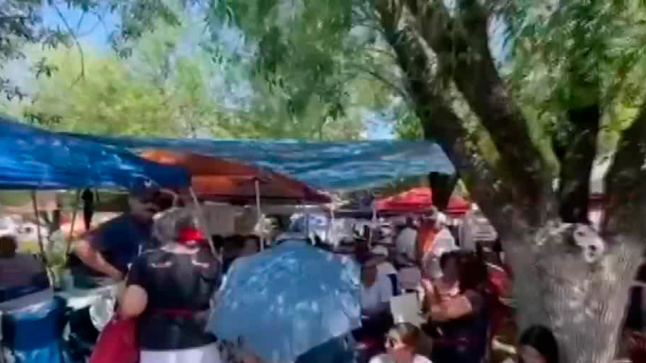 Plantón en Plaza del 15 en Ciudad Victoria será levantado por festejos patrios