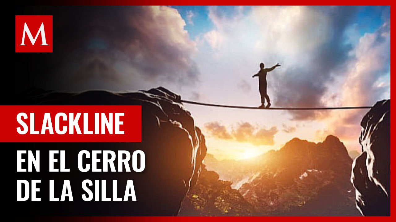 Senderista camina en cuerda floja sobre el Cerro de la Silla