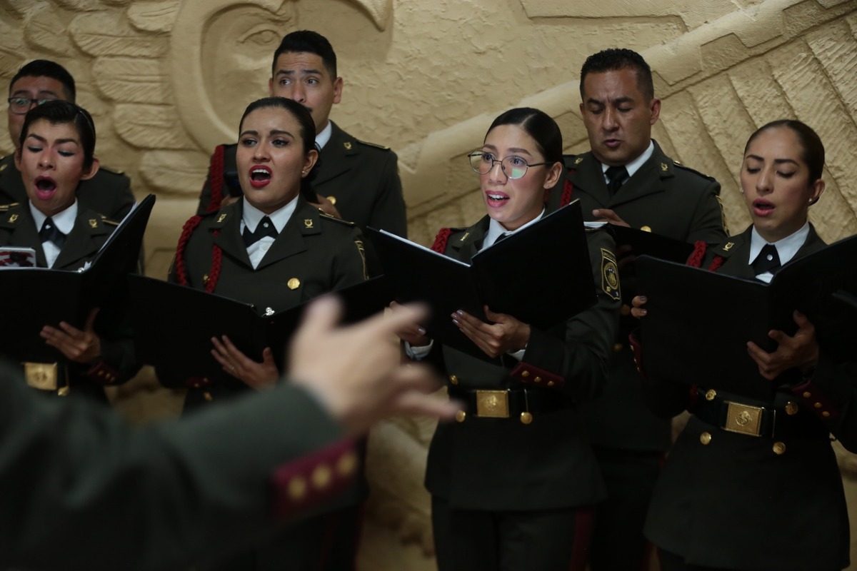 Ensayo de la Orquesta Sinfónica y Coro de la Secretaría de la Defensa Nacional. (Foto: Jesús Quintanar | Notivox Diario)