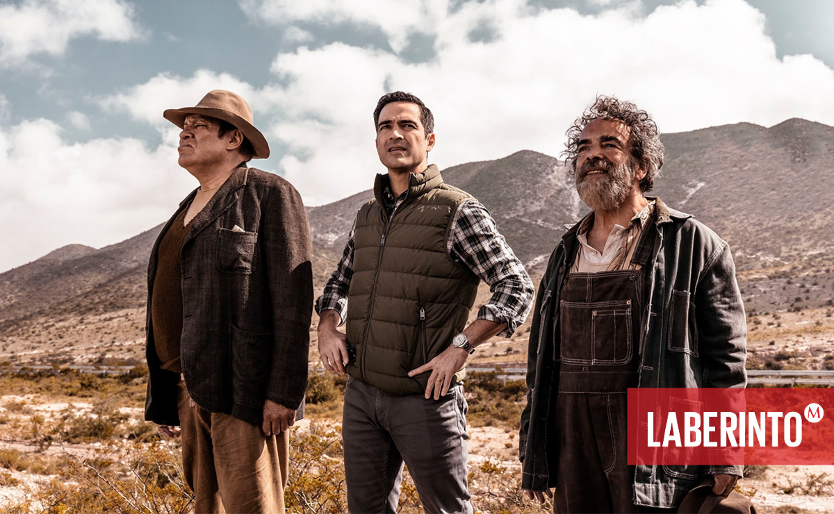 Joaquín Cosío, Alfonso Herrera y Damián Alcázar en '¡Que viva México!'. (Cortesía: Netflix)