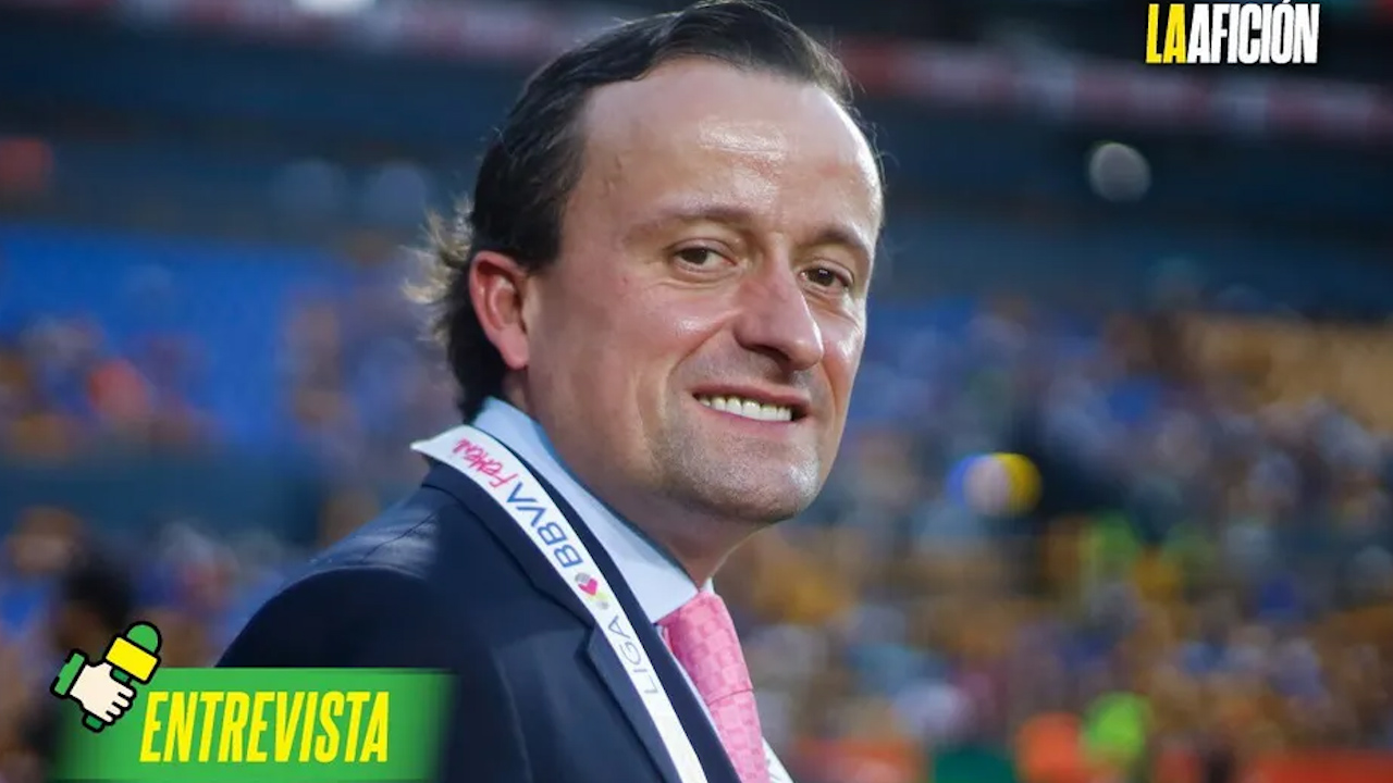 Mikel Arriola: "El Clásico Nacional es el platillo fuerte de la Liga MX"