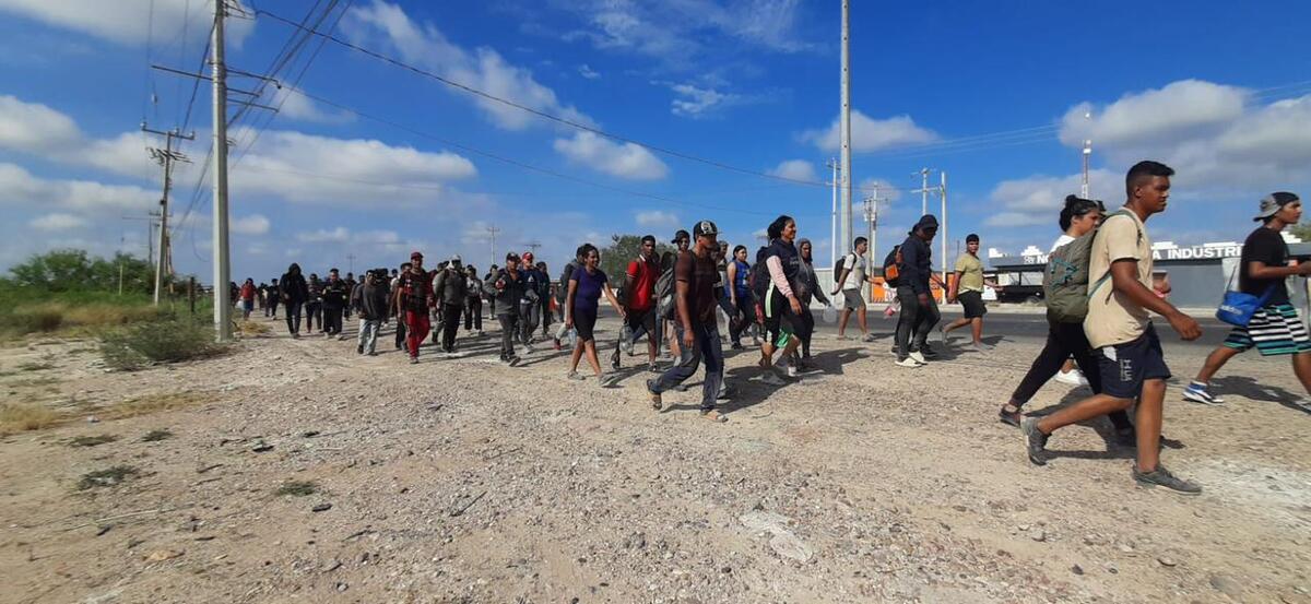 Se calcularon más de mil migrantes. (Especial)