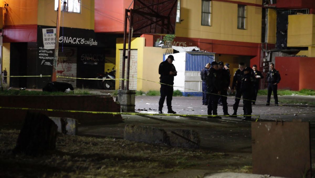 Apuñalan a un hombre dentro de una unidad habitacional en Tlalnepantla | Especial