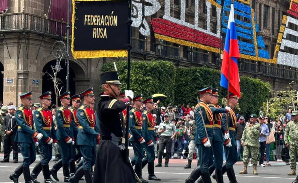 Rusia participa en desfile de Independencia de México 2023 | @EmbRusiaMexico