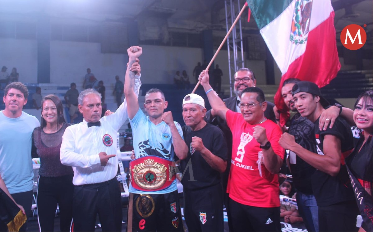Isidro Samurai Curiel gana competencia de box en Tampico