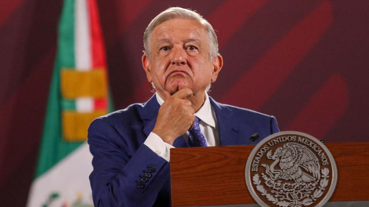 AMLO dice que FGR debe determinar si debe juzgarse a Emma Coronel en México