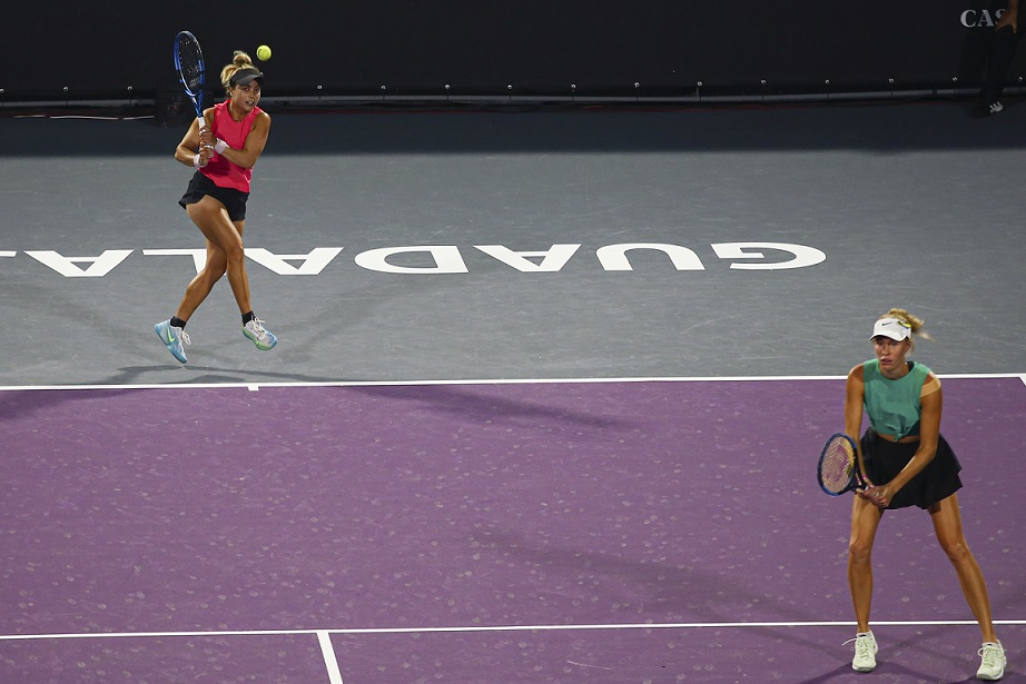 Renata Zarazúa y la rusa Veronika Miroshnichenko caen ante Liudmila Kichenok y Arantxa Rus (Cortesía)
