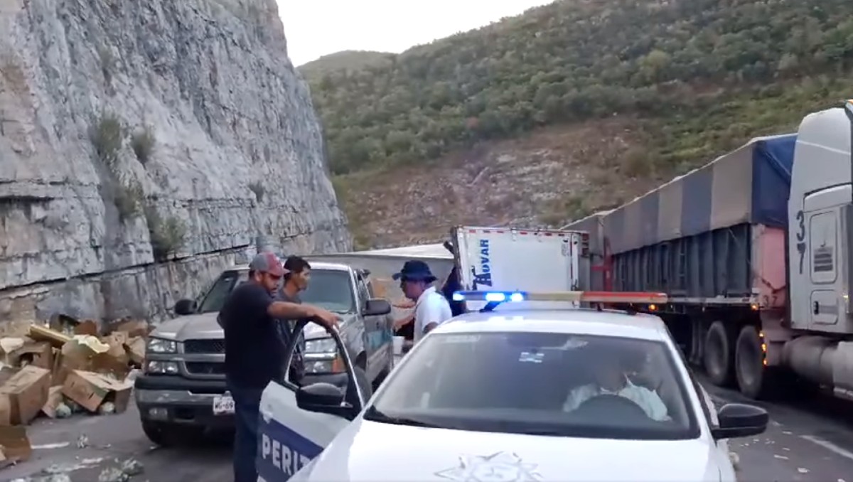 Accidente en carretera Rumbo Nuevo