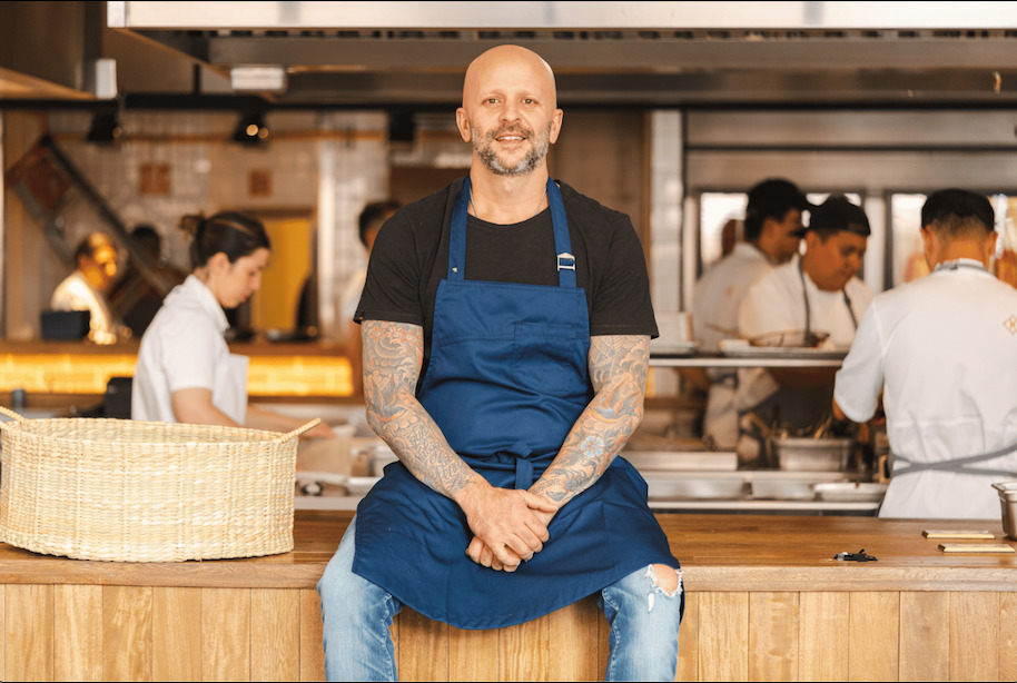 El chef Tomás Kalika lidera este proyecto, aportando más de 25 años de experiencia culinaria. (Cortesía)
