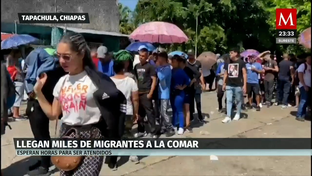 Migrantes regresan a oficinas de Comar en Tapachula