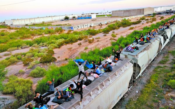 Paso del ferrocarril por Ciudad Juárez. Cuartoscuro