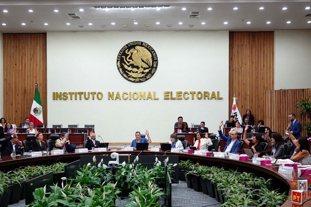Sesión extraordinaria del INE. (Cuartoscuro)