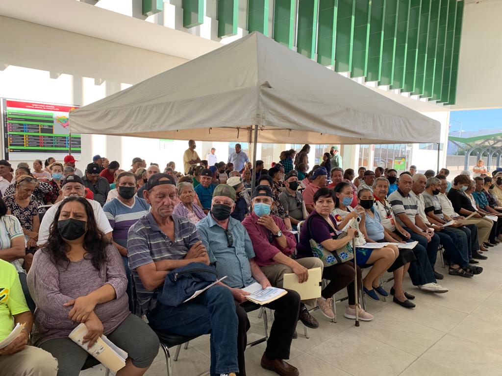 Operación gratuita de cataratas en Durango. | Especial