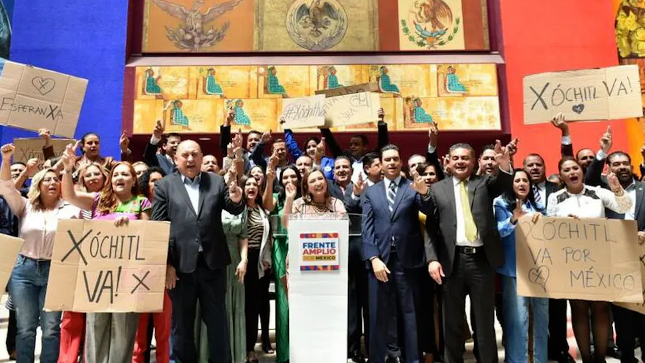 Xóchitl Gálvez propone pensión desde los 60 años en proyecto alterno de Presupuesto 2024