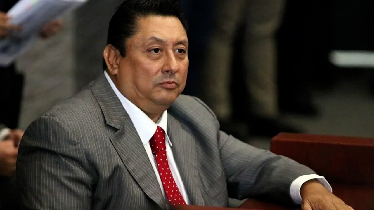 Uriel Carmona puede retomar sus funciones como fiscal de Morelos, asegura su abogado