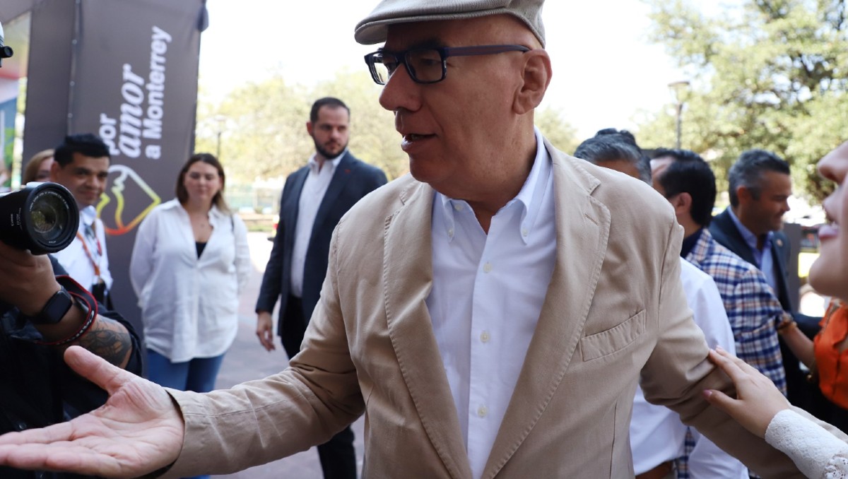 Dante Delgado, coordinador nacional de MC, llega al segundo informe de Colosio / Jorge López