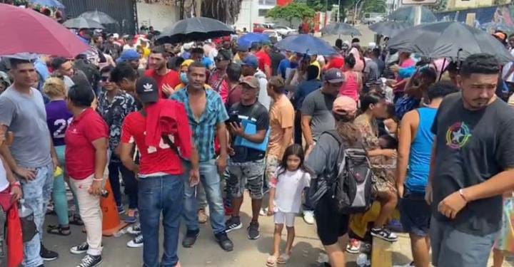 Miles de migrantes cruzan la frontera de Guatemala y México (Foto: Julio Navarro Cárdenas)