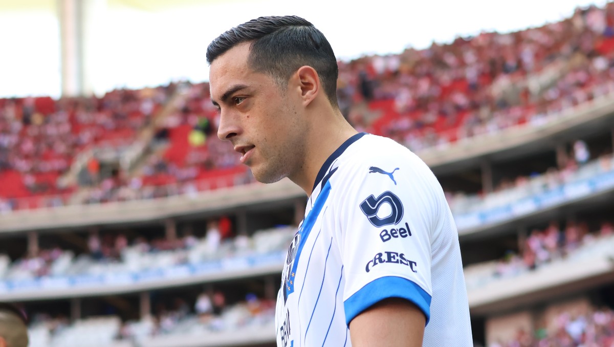 Rogelio Funes Mori concentra con Rayados; podría jugar Clásico Regio (Imago7)