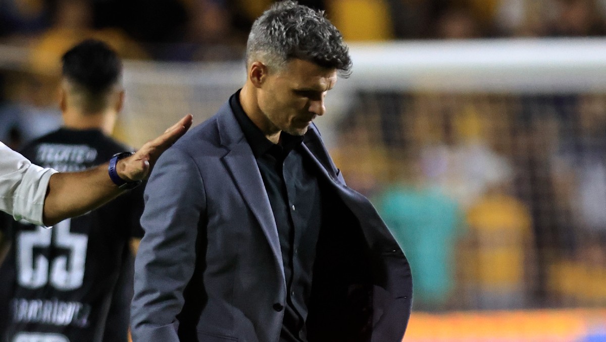 Fernando Ortiz sabe que Rayados tenía que haber sacado un mejor resultado en Clásico Regio (Imago 7)