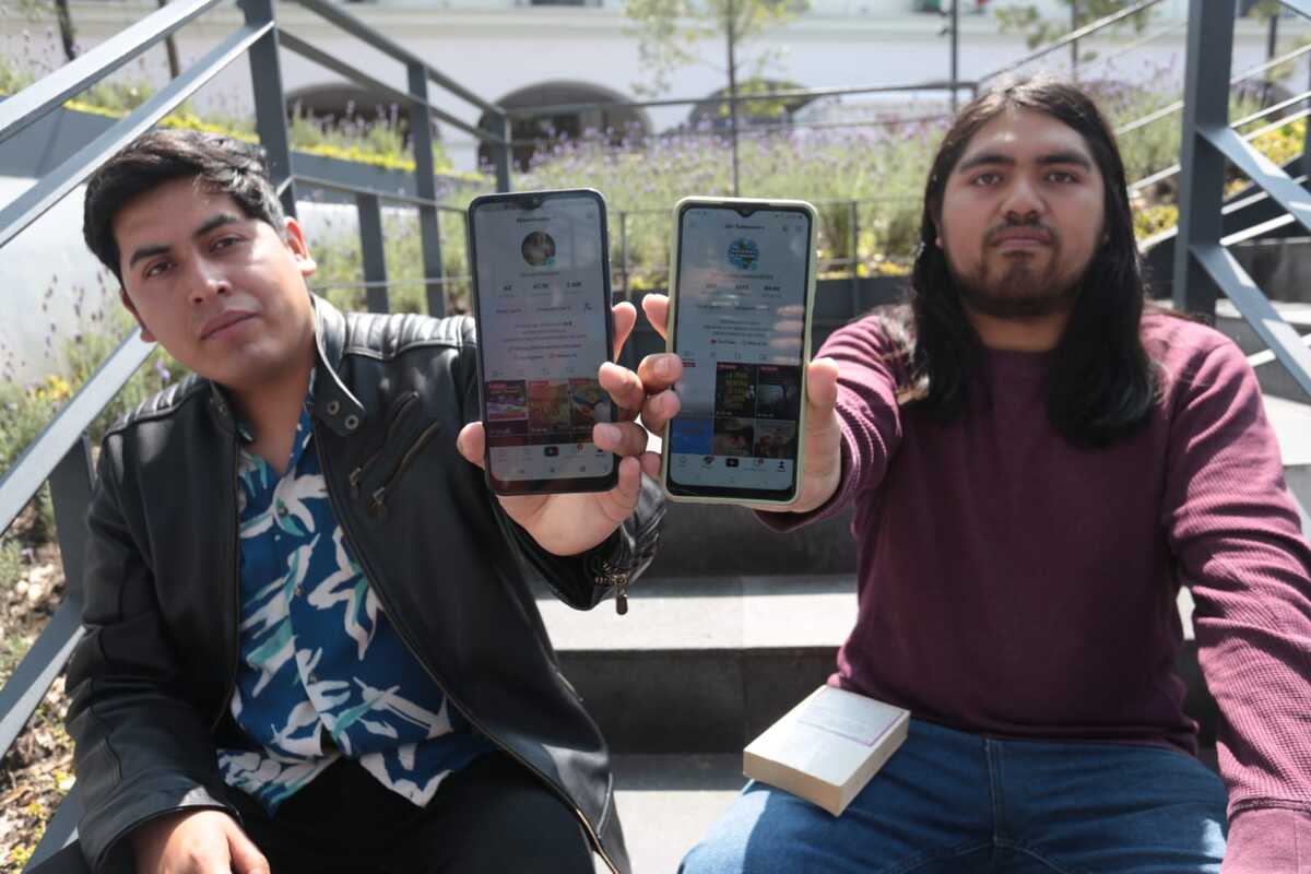 Historias Random y Macehuales son las cuentas en redes sociales.| Foto:  (Tania Contreras)