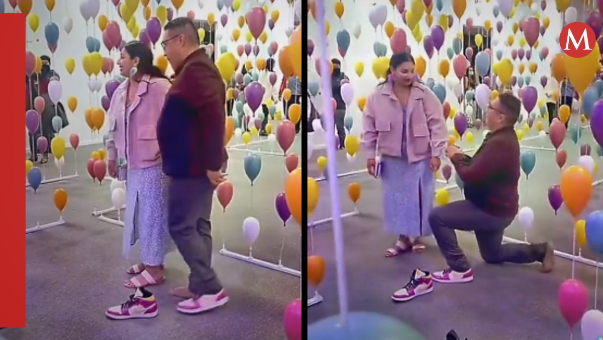 Hombre se quita tenis en pedida de matrimonio | captura