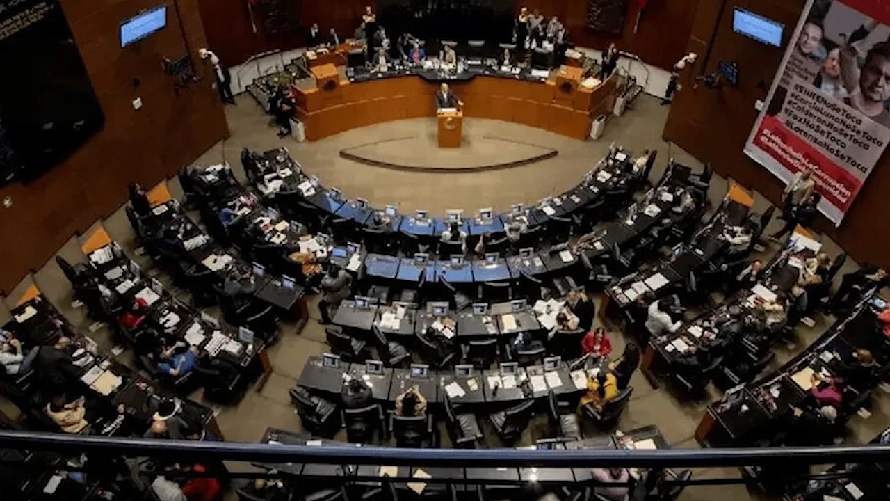 Proponen reforma para alternancia obligatoria de género en cargos gubernamentales