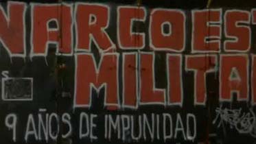 Contingentes en marcha por los normalistas desaparecidos llegan al Zócalo Capitalino