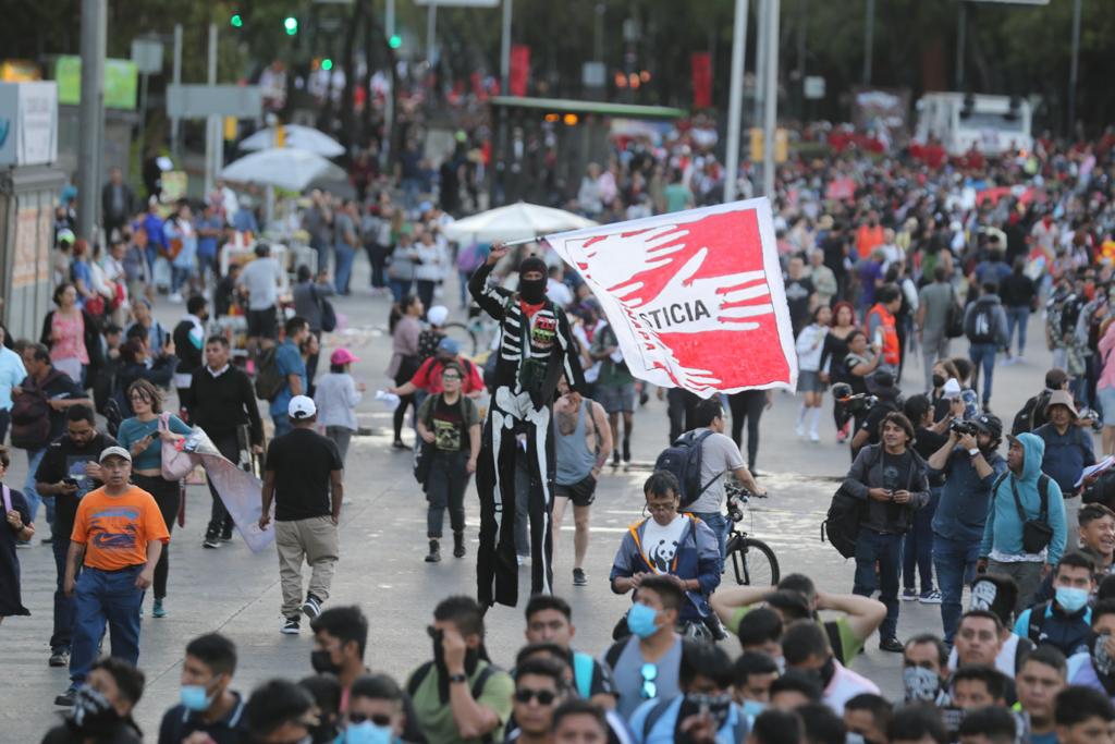 Marcha por aniversario desaparición 43 normalistas Ayotzinapa Foto: Jorge Carballo