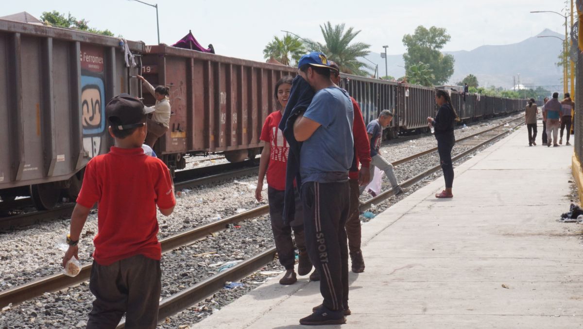 Indican que si bien hay grupos sociales que hacen labor humanitaria, no se puede omitir que el gobierno federal también tiene responsabilidad.