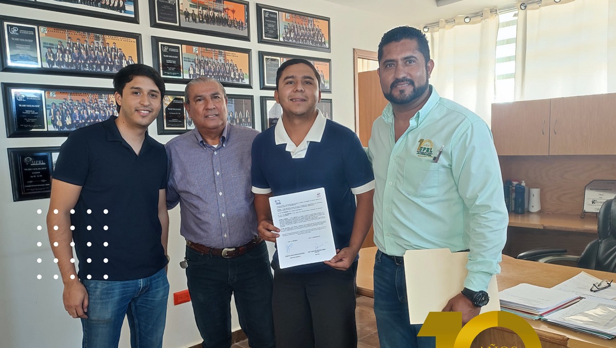 Leonardo Ramírez Vega, estudiante de la licenciatura de Comercio Internacional y Aduanas. (cortesía)