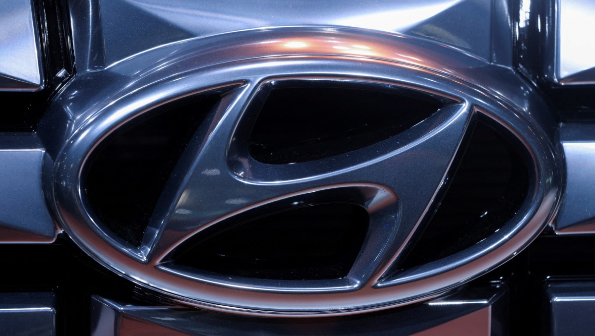 Logo de Hyundai Motor Company, en el Salón Internacional del Automóvil de Nueva York, Estados Unidos. Abril de 2022. Foto: (Reuters)
