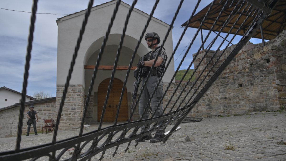 La policía de Kosovo mantiene un cerco en Banjska tras el ataque | AFP