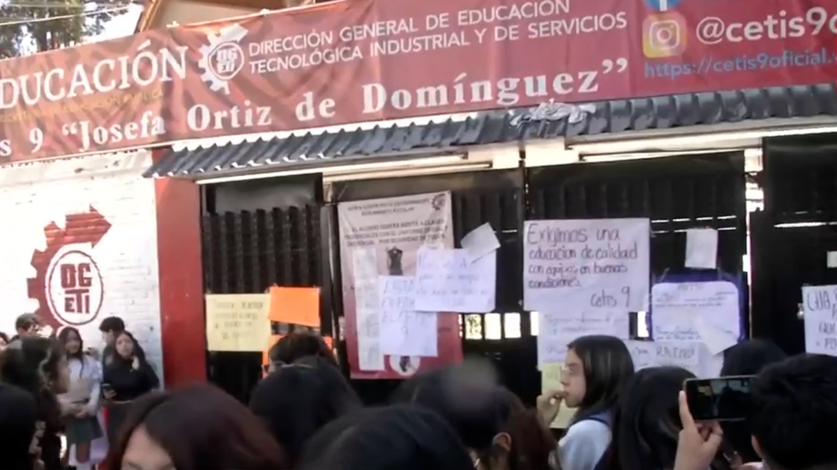 Protestan estudiantes del CETis 9 por malas condiciones del plantel