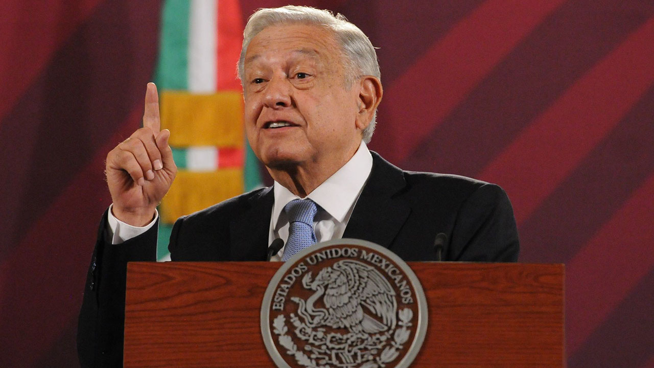 AMLO reitera que mineral es de la nación y que gobierno revisa concesiones de litio