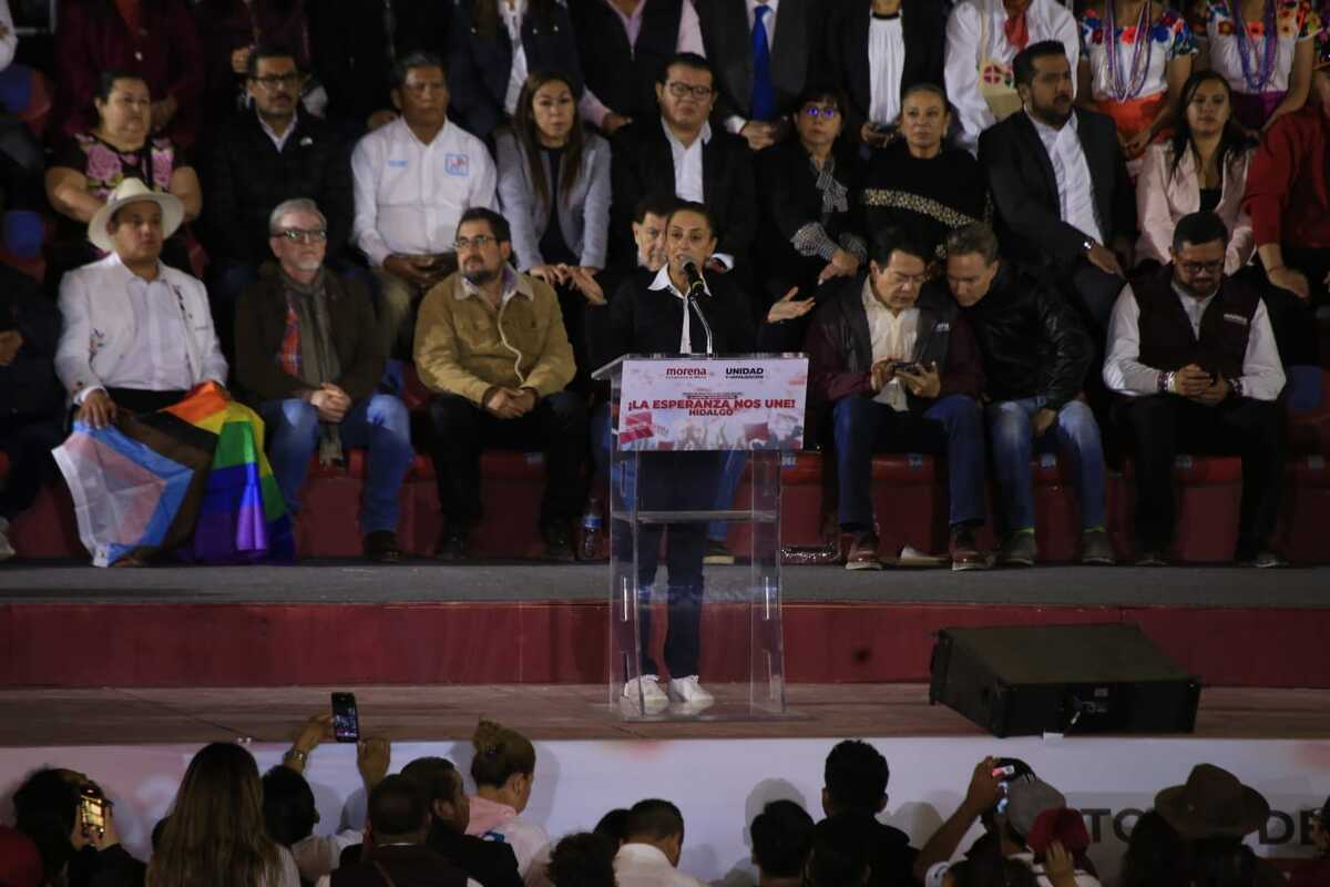 Claudia Sheinbaum Pardo, pidió escuchar las demandas de los estudiantes  de la UAEH (Jorge Sánchez)