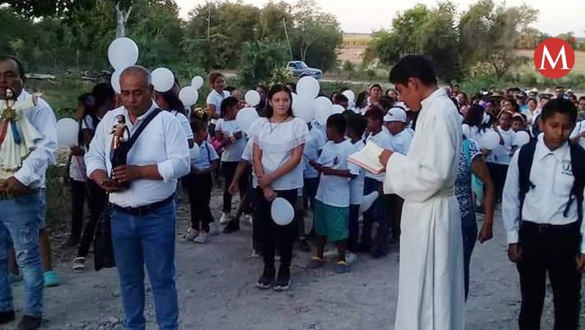 Realizan peregrinación y oración para que llueva en Pánuco, Veracruz.