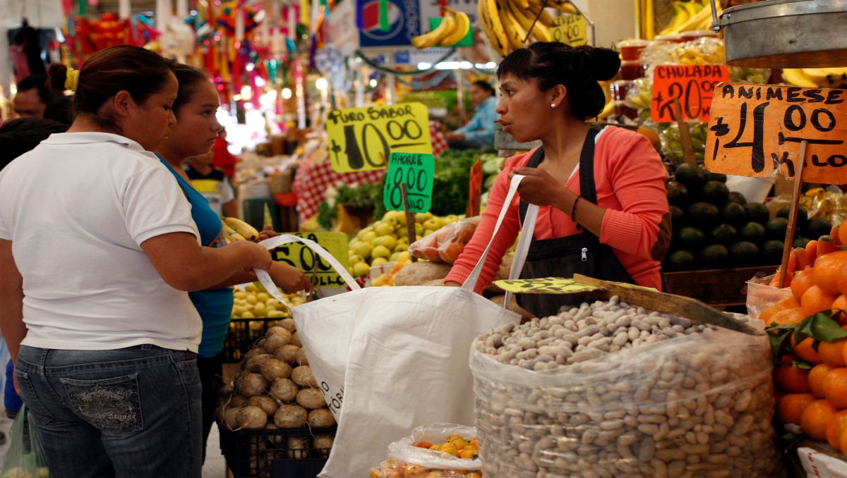 Esperan aumento en venta de fruta de temporada de fin de año en Puebla | Agencia Enfoque