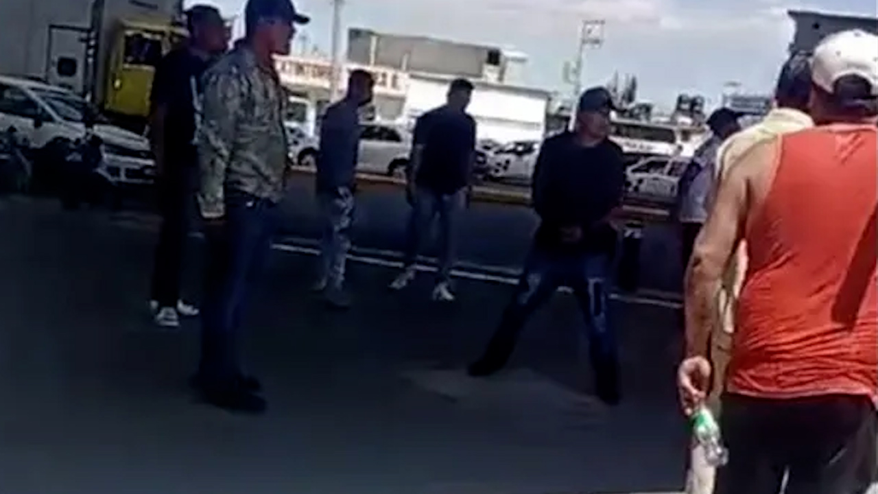 Riña deja un hombre apuñalado en estación del Tren Interurbano México-Toluca