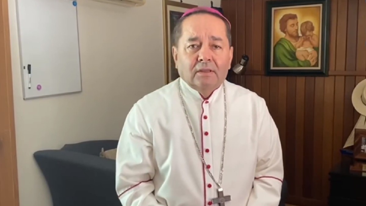 José Armando Álvarez Cano, obispo de Tampico.