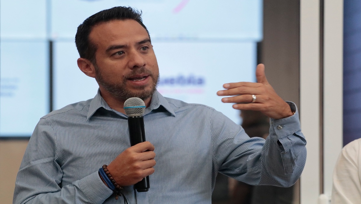 Oswaldo Jiménez se baja contienda por candidatura a alcaldía de Puebla | Agencia Enfoque