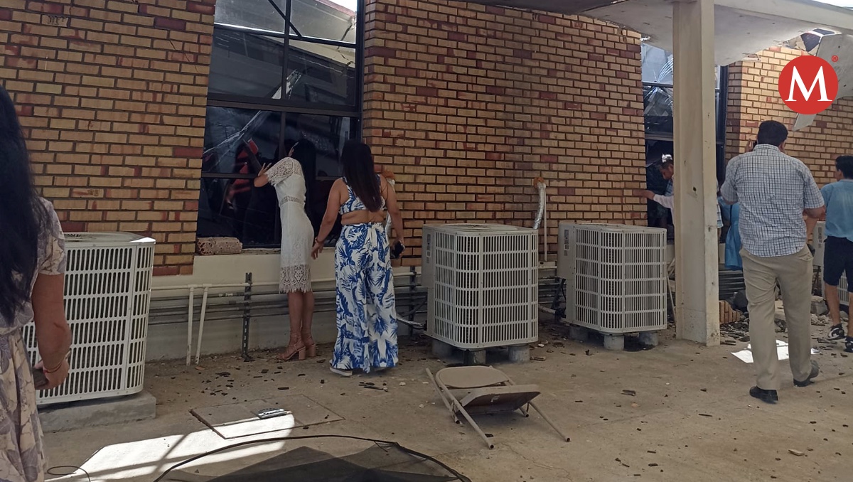 Primeros minutos tras el derrumbe de iglesia en Ciudad Madero.