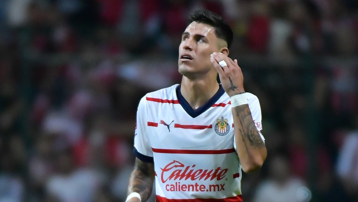 Chicote Calderón reacciona a su suspensión en Chivas (Imasgo7)