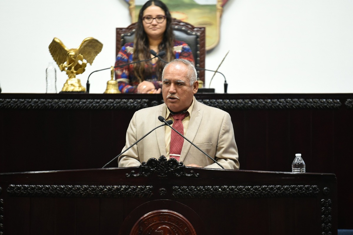 El diputado Timoteo López  recalcó que no se ha legislado en México porque nos cuesta mucho trabajo hablar de la muerte (Cortesía)