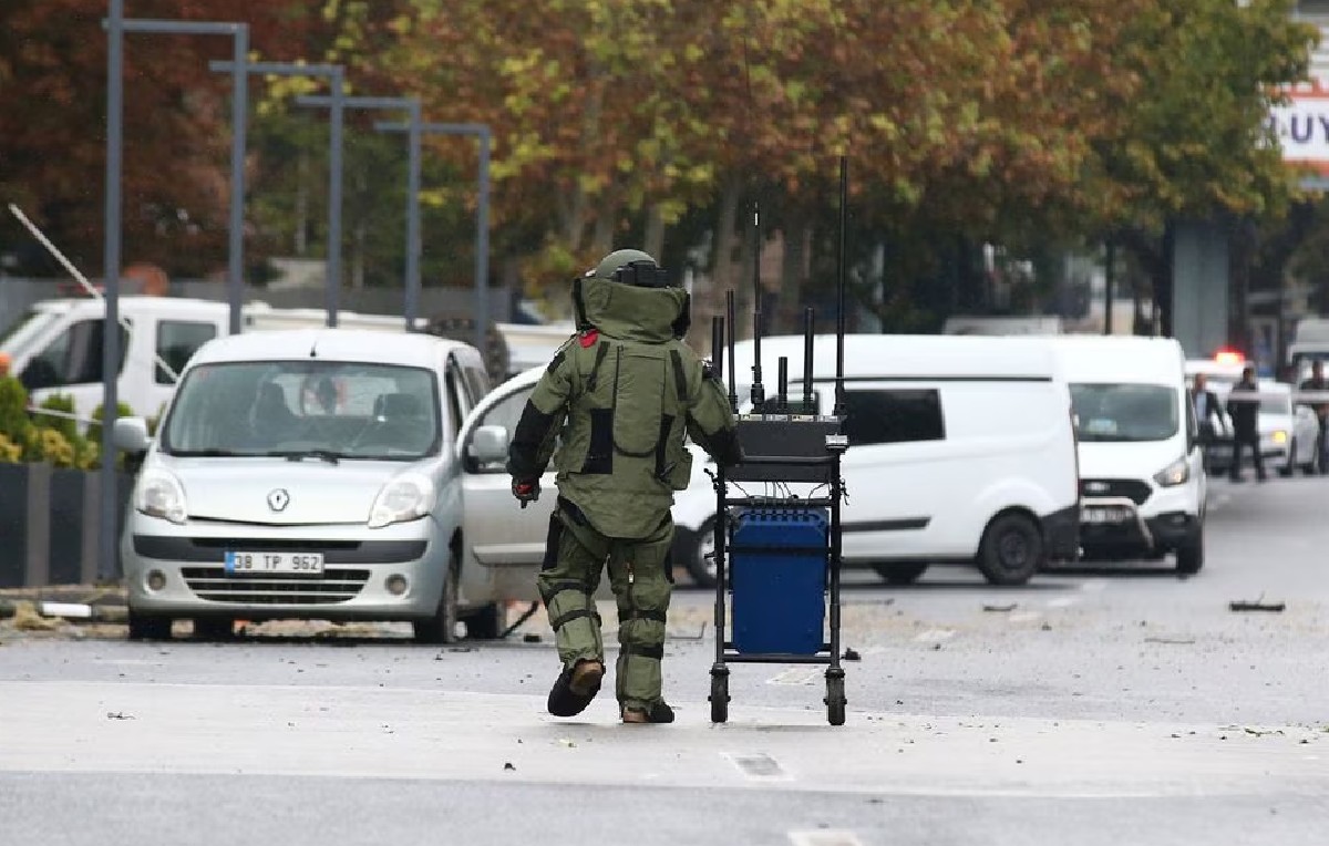 Equipo antibombas de la ciudad de Ankara (Reuters)