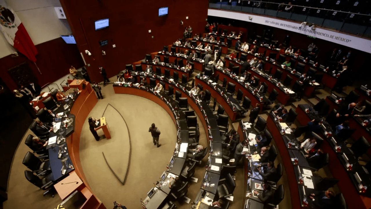 Compadece Secretaria de Gobernación ante el pleno de la Cámara de Diputados