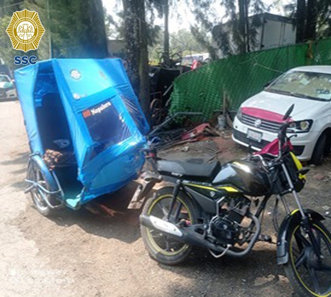 Mototaxi en el que los ladrones escaparon.| SSC de CdMx