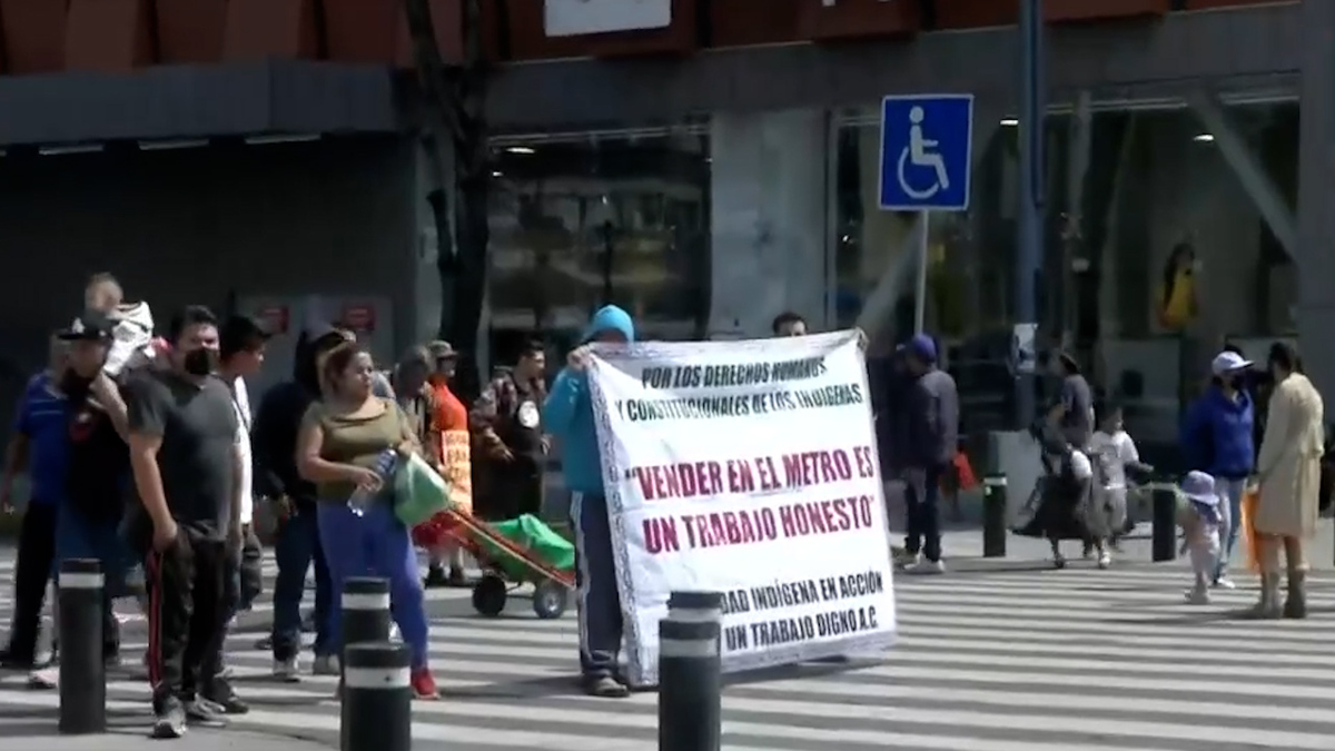 Reportan bloqueo en Eje Central, CdMx