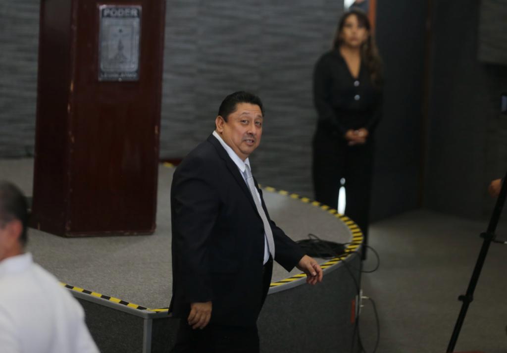 Comparecencia de Uriel Carmona Gándara, fiscal estatal, en el congreso de Morelos | Jorge Carballo